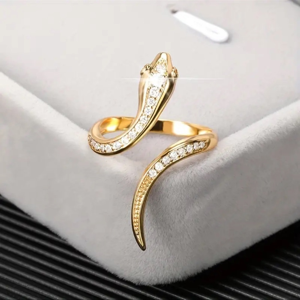 Snake Ring Gold Tone and Rhinestone Adjustable New